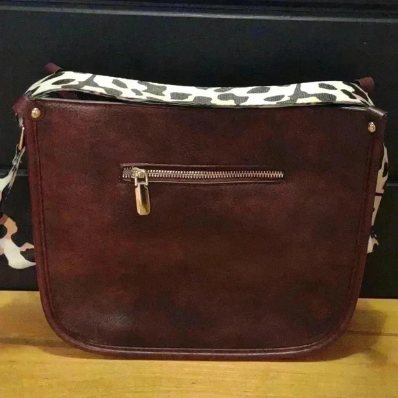 HKCLUF Handbags - HKCLUF Vegan Leather Crossbody Bag with Guitar Straps‎ Brown